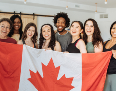 Định cư Canada diện Express Entry 2025: Bí quyết tăng điểm CRS, sớm được cấp thường trú-173-174